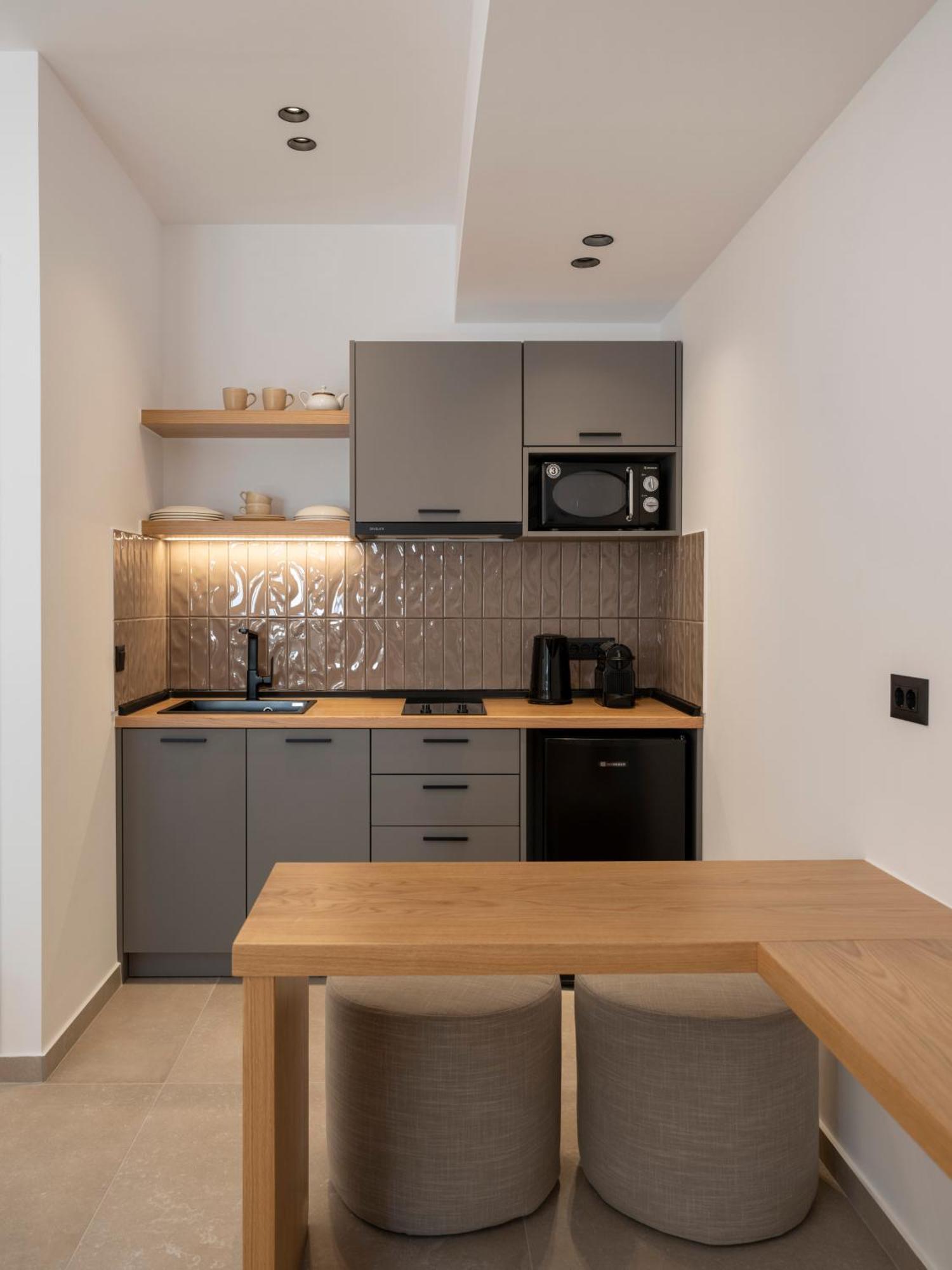 Anemelia Way Of Living Aparthotel Náusza Kültér fotó