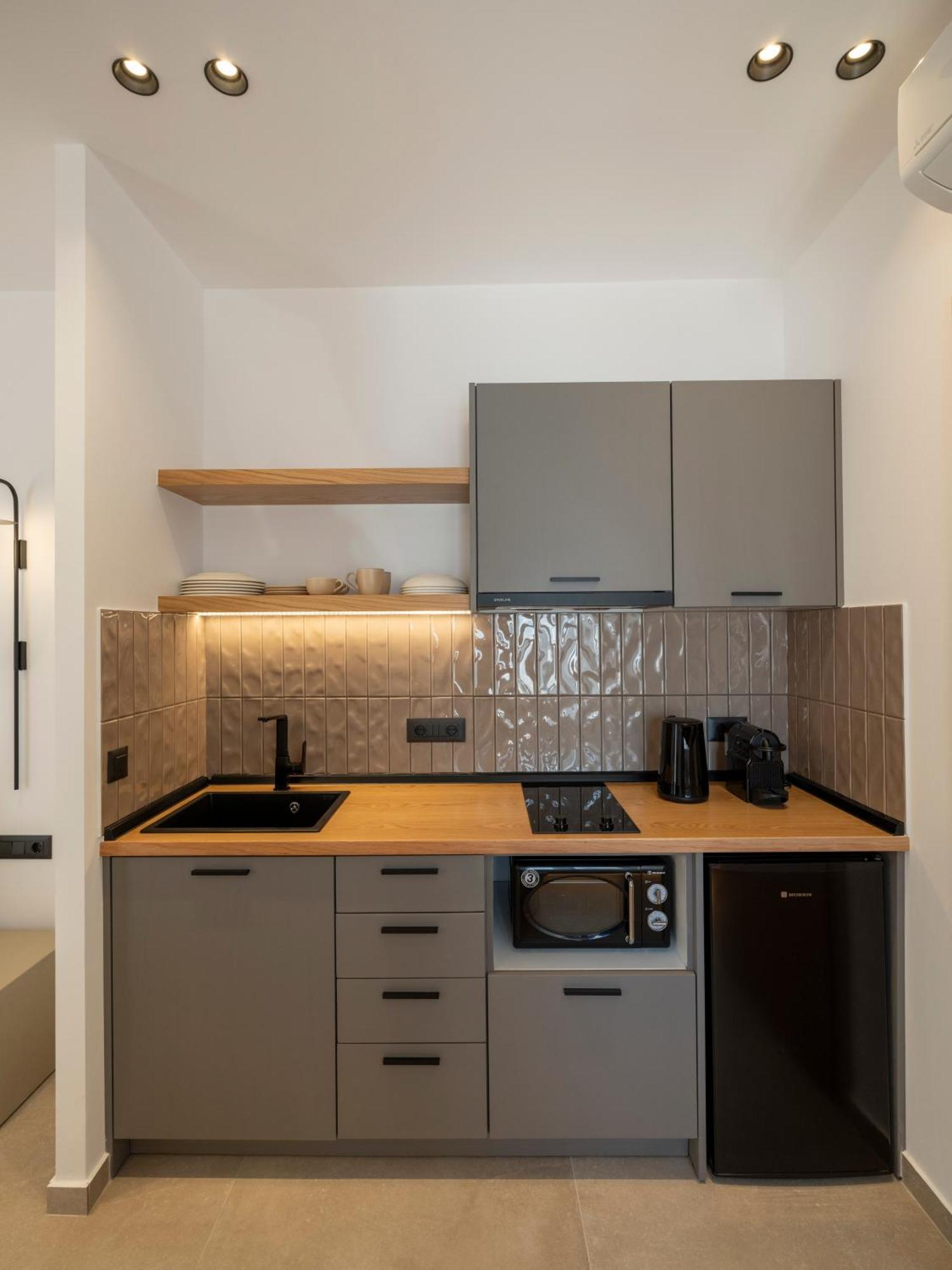 Anemelia Way Of Living Aparthotel Náusza Kültér fotó